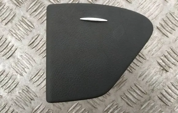 Mercedes-Benz E W211 Car ashtray A2118400274