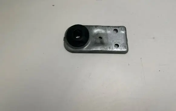 Ford Mustang V Radiator mount bracket T510C