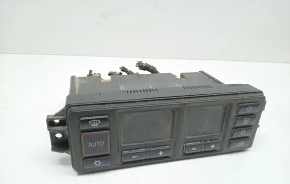 Audi A4 S4 B5 8D Climate control unit
