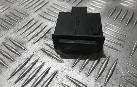 Honda Civic Windscreen/window heater switch m9004ka