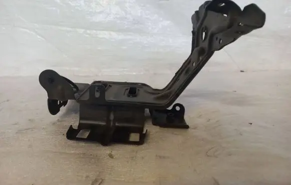 Ford Transit ABS pump bracket JK21V020C74B