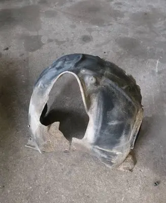 Audi Q7 4L Front wheel arch liner splash guards