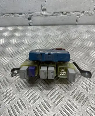 Toyota Corolla Verso AR10 Combustion control unit/module 896180F020 MB1238009021
