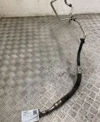 Volkswagen Phaeton Air intake hose/pipe