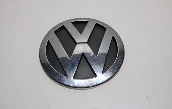Volkswagen Caddy Manufacturers badge/model letters 7H0853630A