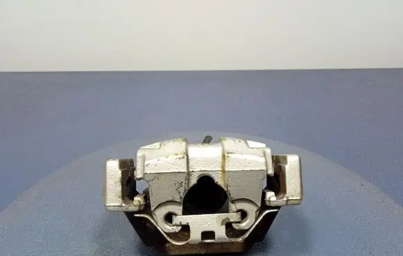 BMW 7 F01 F02 F03 F04 Rear brake caliper