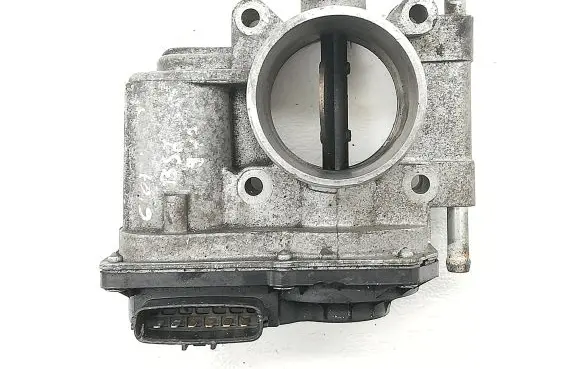 Mazda 6 Throttle valve RF7J136B0C 8H30