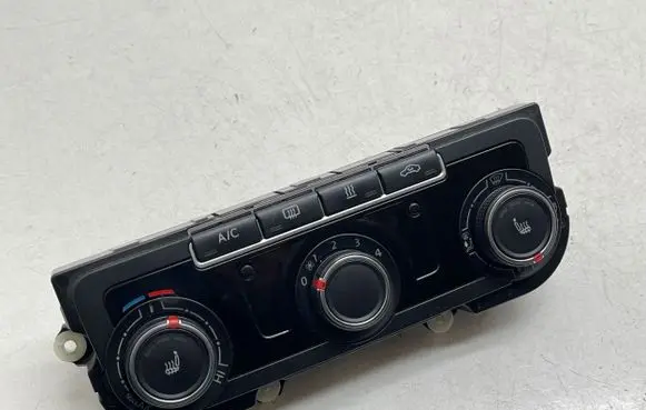 Volkswagen Caddy Climate control unit 1K8907426AQ 5HB01210873