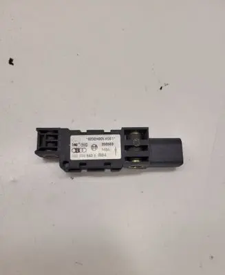 Audi A6 S6 C5 4B Airbag deployment crash/impact sensor 4B0959643E