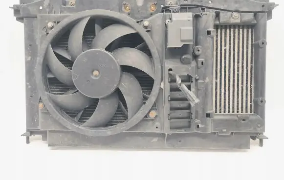 Peugeot 3008 I Radiator set 