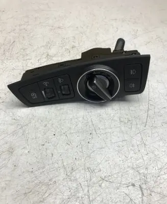 Hyundai i40 Light switch 933003Z970