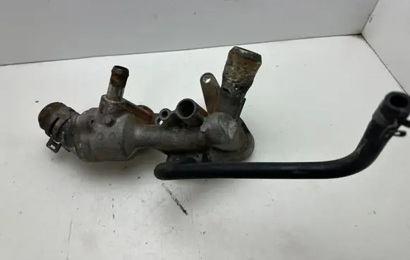 Ford Mustang V Thermostat/thermostat housing BL3E8A587BB