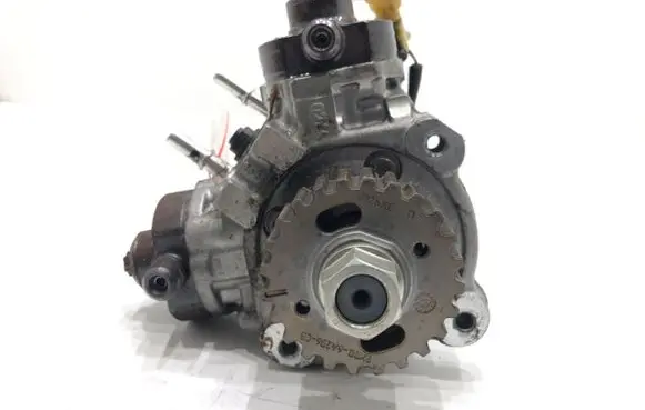 Jaguar XJ X351 Fuel injection high pressure pump 0445010629