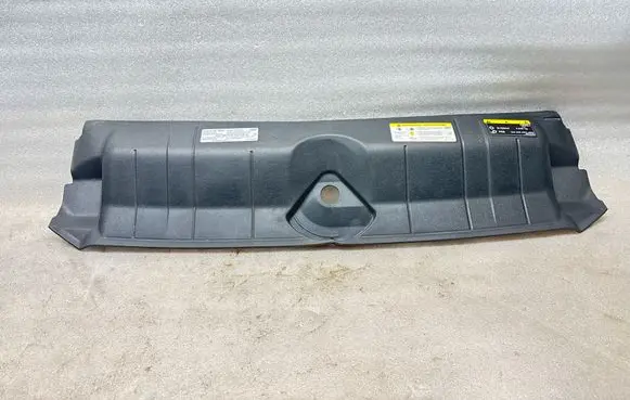Audi A5 Engine bonnet/hood lock trim molding 8W6807081