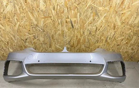 BMW 5 G30 G31 Front bumper 51118064928