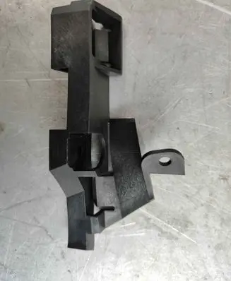 BMW 3 E46 Front bumper mounting bracket 51117030617 7030617