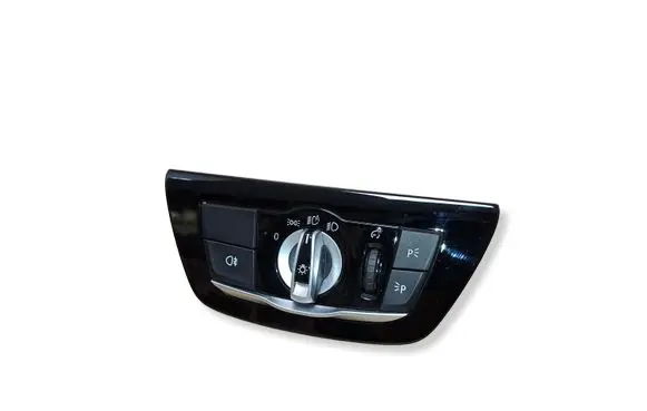 BMW 5 G30 G31 G38 Light switch 9472969