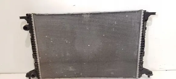 Audi A4 S4 B9 Coolant radiator 8W0121251AK