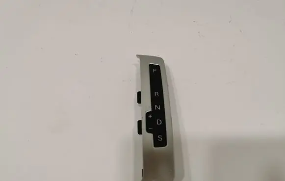 Audi Q7 4L Gear shift selector indicator 4L2713463A