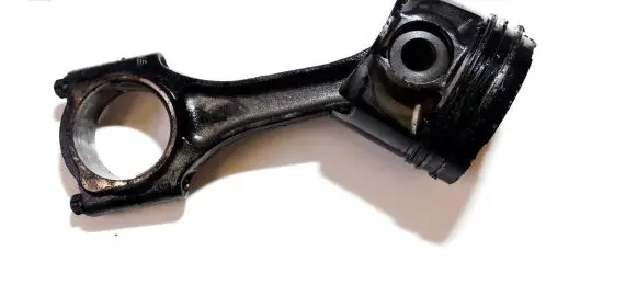 Opel Astra G Piston with connecting rod