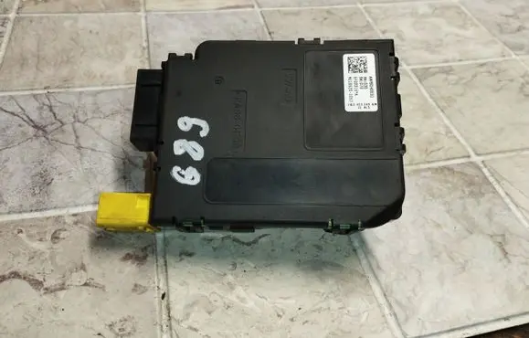 Volkswagen Golf Plus Steering angle sensor 1K0953549
