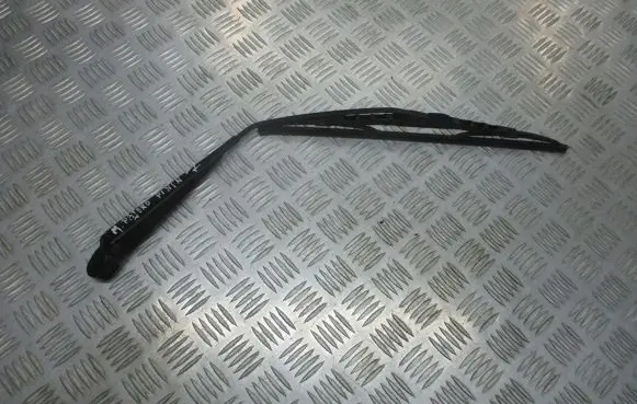 Mitsubishi Pajero Pinin Rear wiper blade arm
