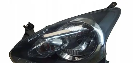 Toyota Aygo AB10 Headlight/headlamp