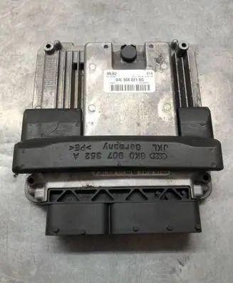 Audi A5 8T 8F Engine control unit/module 04L906021BG