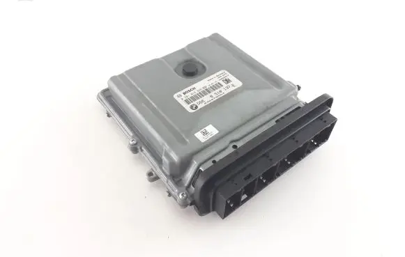 BMW 5 F10 F11 Engine control unit/module 8510137 0281016846