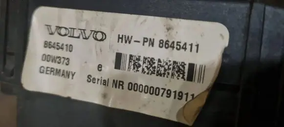 Volvo S80 Fuse box set 8645411