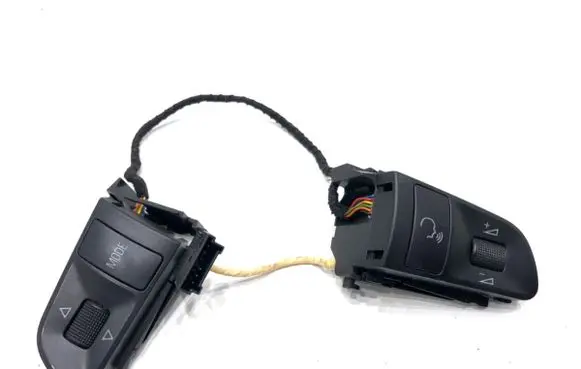 Audi A4 S4 B8 8K Steering wheel buttons/switches 4F0951527D