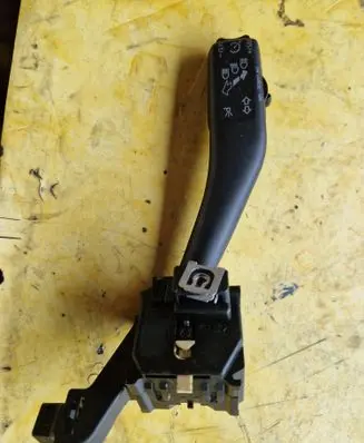 Seat Leon (1P) Indicator stalk 1K0953513G