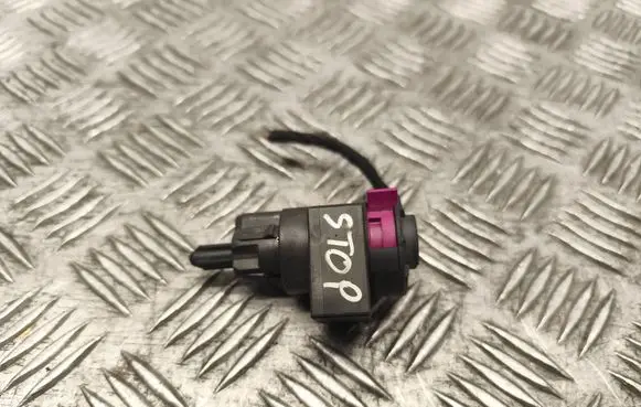 Audi A4 S4 B8 8K Brake pedal sensor switch 14689962