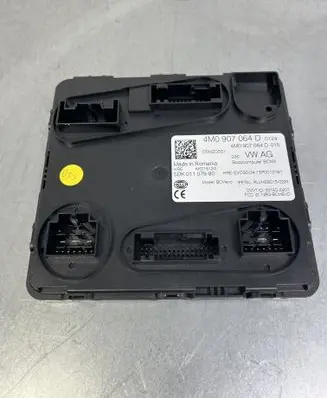 Audi Q7 4M Comfort/convenience module 4M0907064D