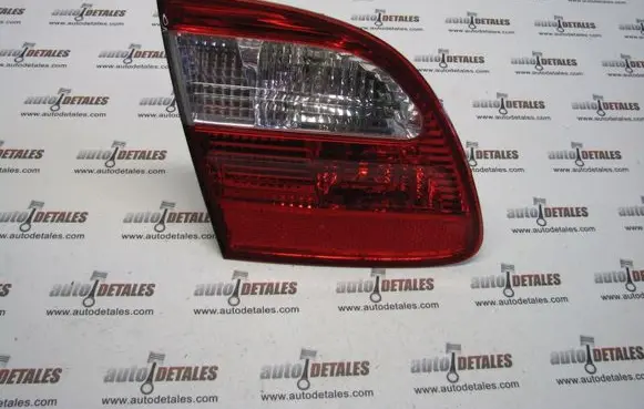 Mercedes-Benz E W211 Tailgate rear/tail lights A2118201364