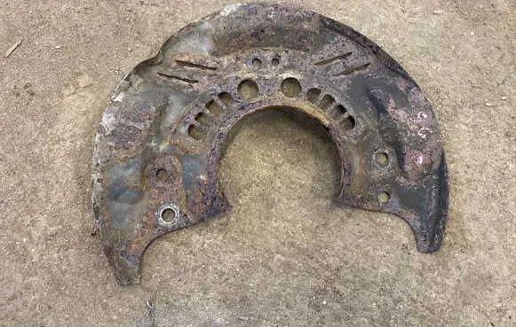 Subaru Forester SG Front brake disc dust cover plate 