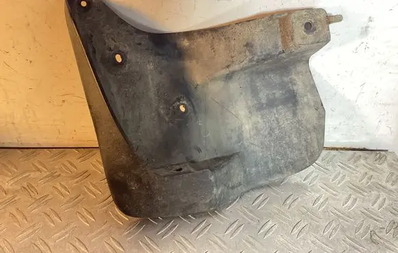 Toyota Land Cruiser (J200) Front mudguard 7662260120