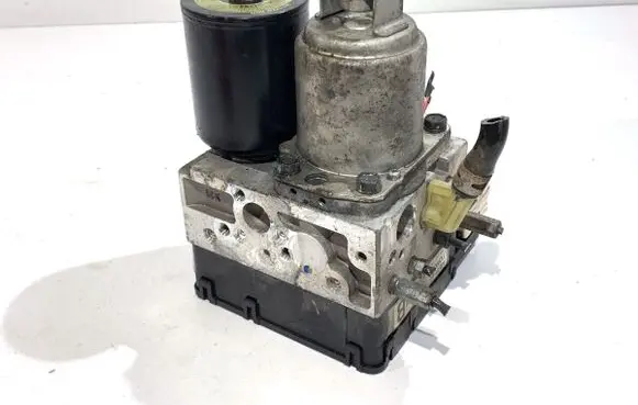 Toyota Prius (XW20) ABS Pump 44510-47050