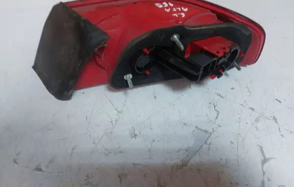 Alfa Romeo 159 Tailgate rear/tail lights F939390102