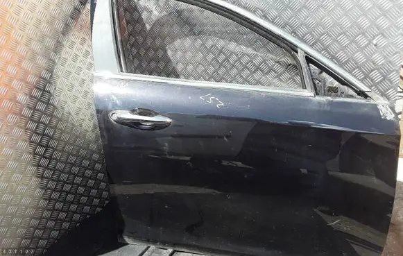 Alfa Romeo Giulietta Front door