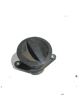 Volvo XC90 Oil fill pipe 8692796