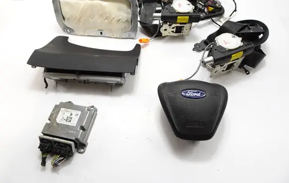 Ford B-MAX Airbag set asdf