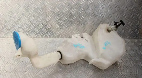 Honda Accord Windshield washer fluid reservoir/tank