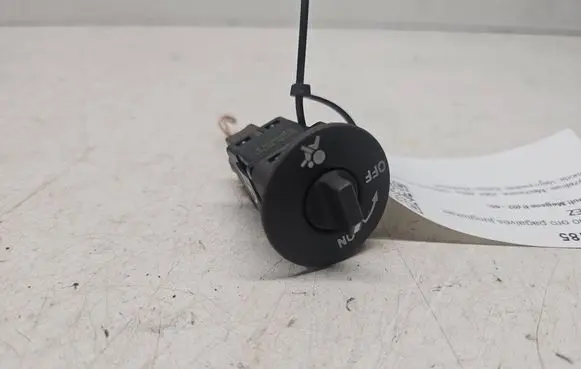 Renault Megane II Passenger airbag on/off switch 8200169589B