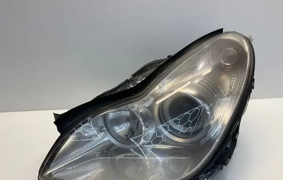 Headlight/headlamp