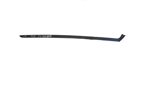 Peugeot 308 Windshield trim 98355043XT M0U023715