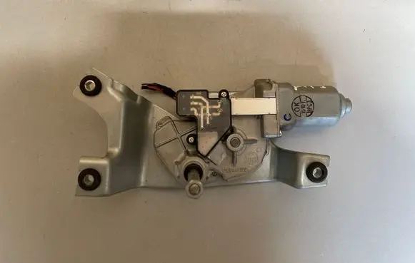 BMW X5 F15 Rear window wiper motor 7318710