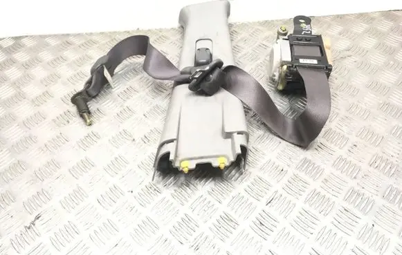 Hyundai Tucson JM Front seatbelt 888202E300 TKAF6BZ004 E40433192