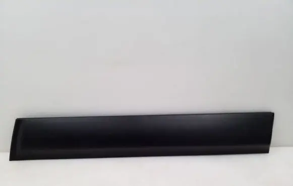 Nissan Qashqai Front door trim (molding) 80870BR01A