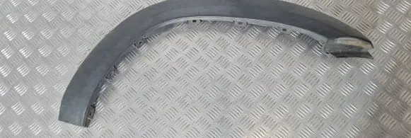 Nissan Terrano Rear arch trim